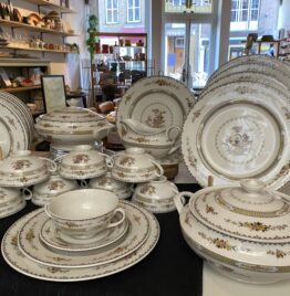 Royal Doulton Hamilton (incl verzendkosten belgie)