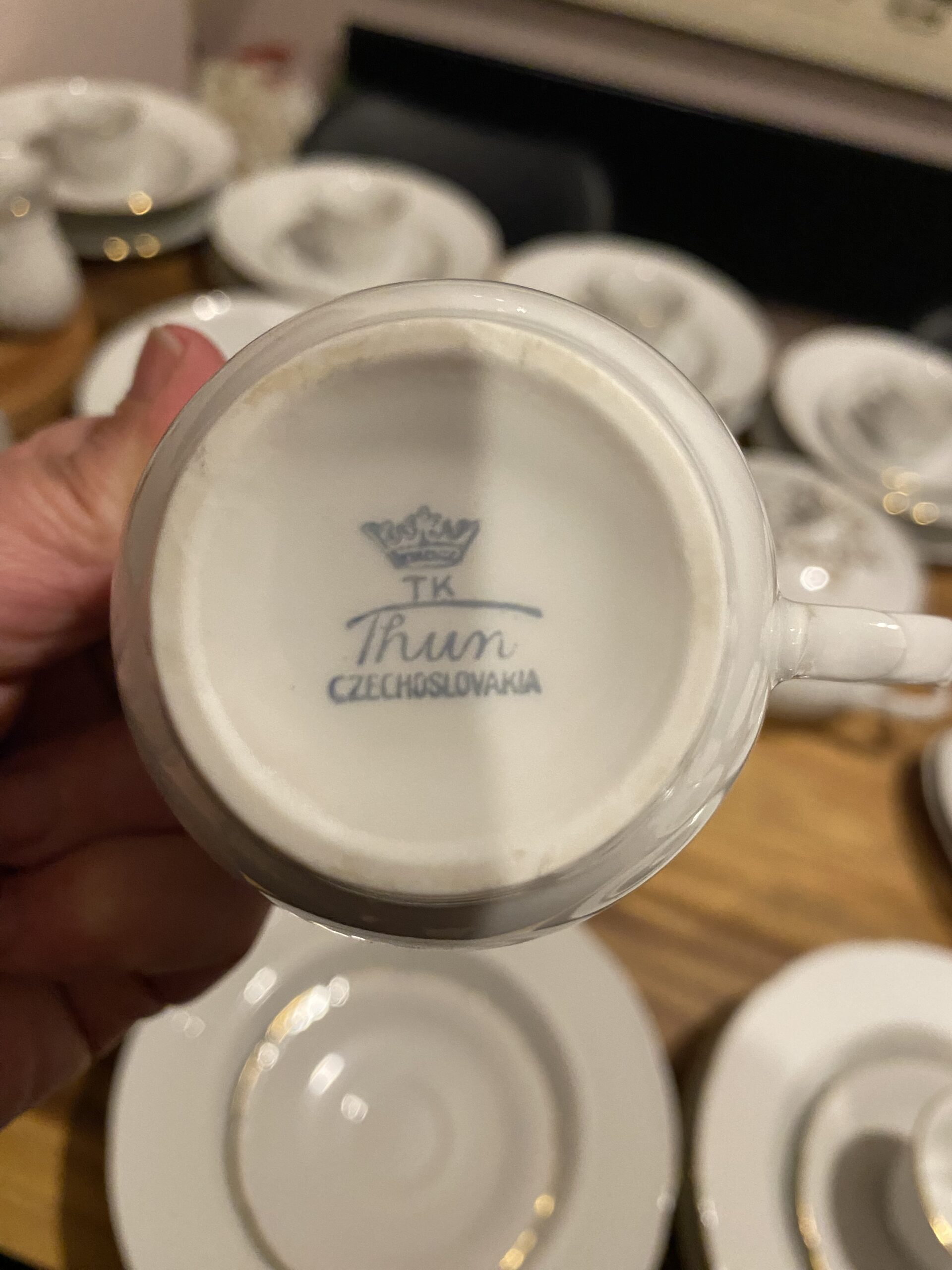 Een prachtig servies van sterk porselein van het merk Thun - Afbeelding 6