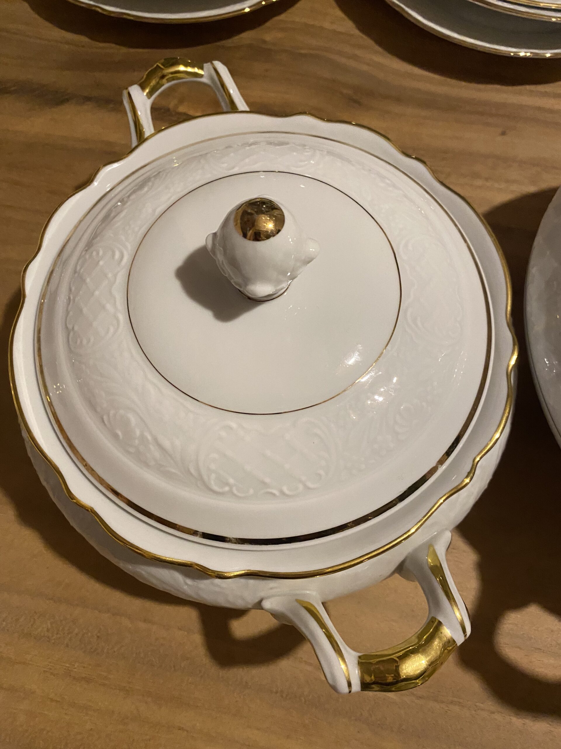 Wit servies met goud randje van Arzberg Schumann voor Tara - Afbeelding 17