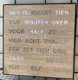 Woordklok Wood 28/28